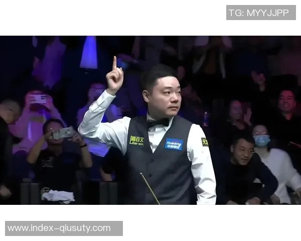 丁俊晖与罗伯逊2016年巅峰对决回顾精彩瞬间与赛场传奇 丁俊晖与罗伯逊2016年巅峰对决回顾精彩瞬间与赛场传奇